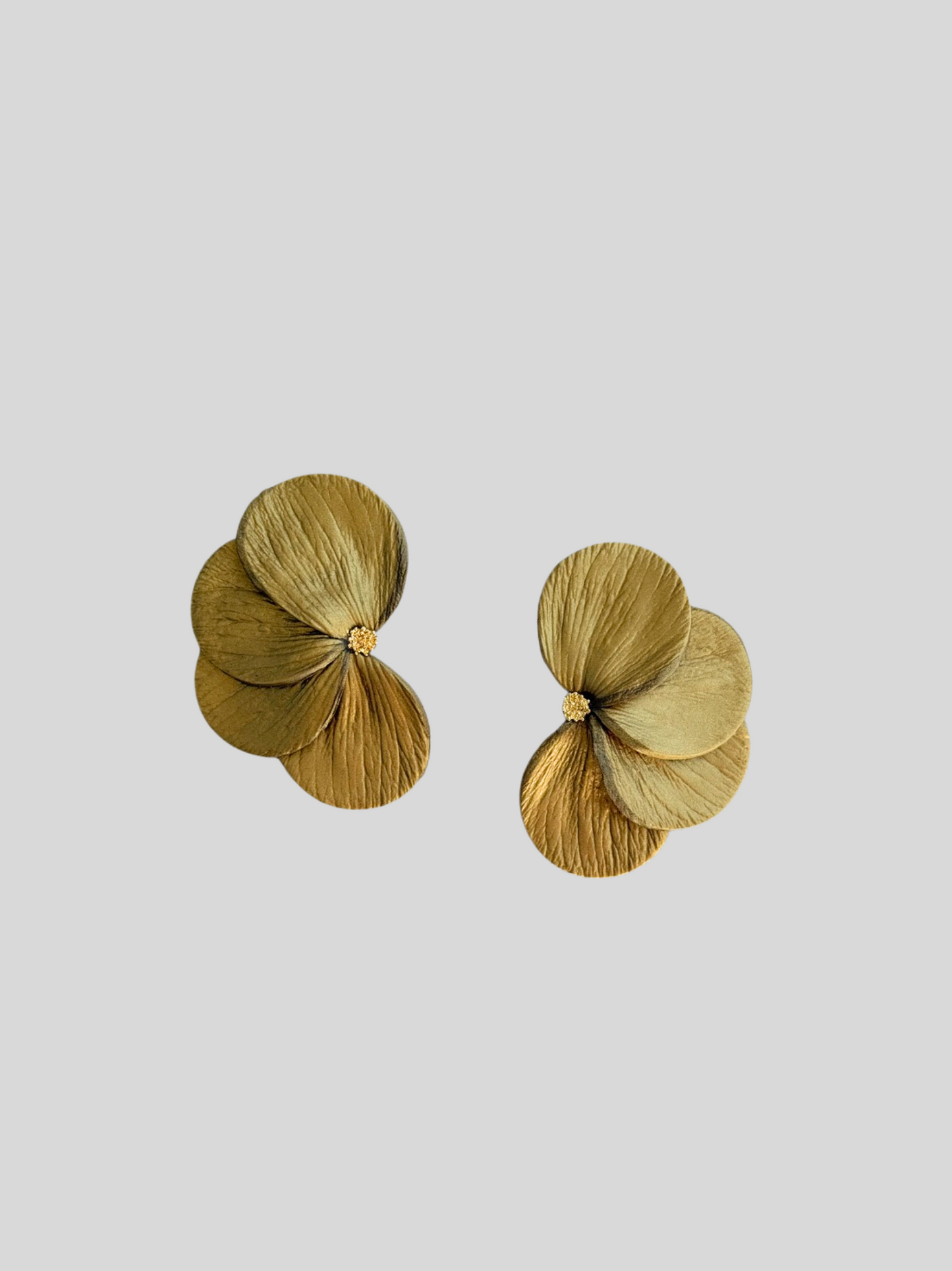 aros cayena dorados